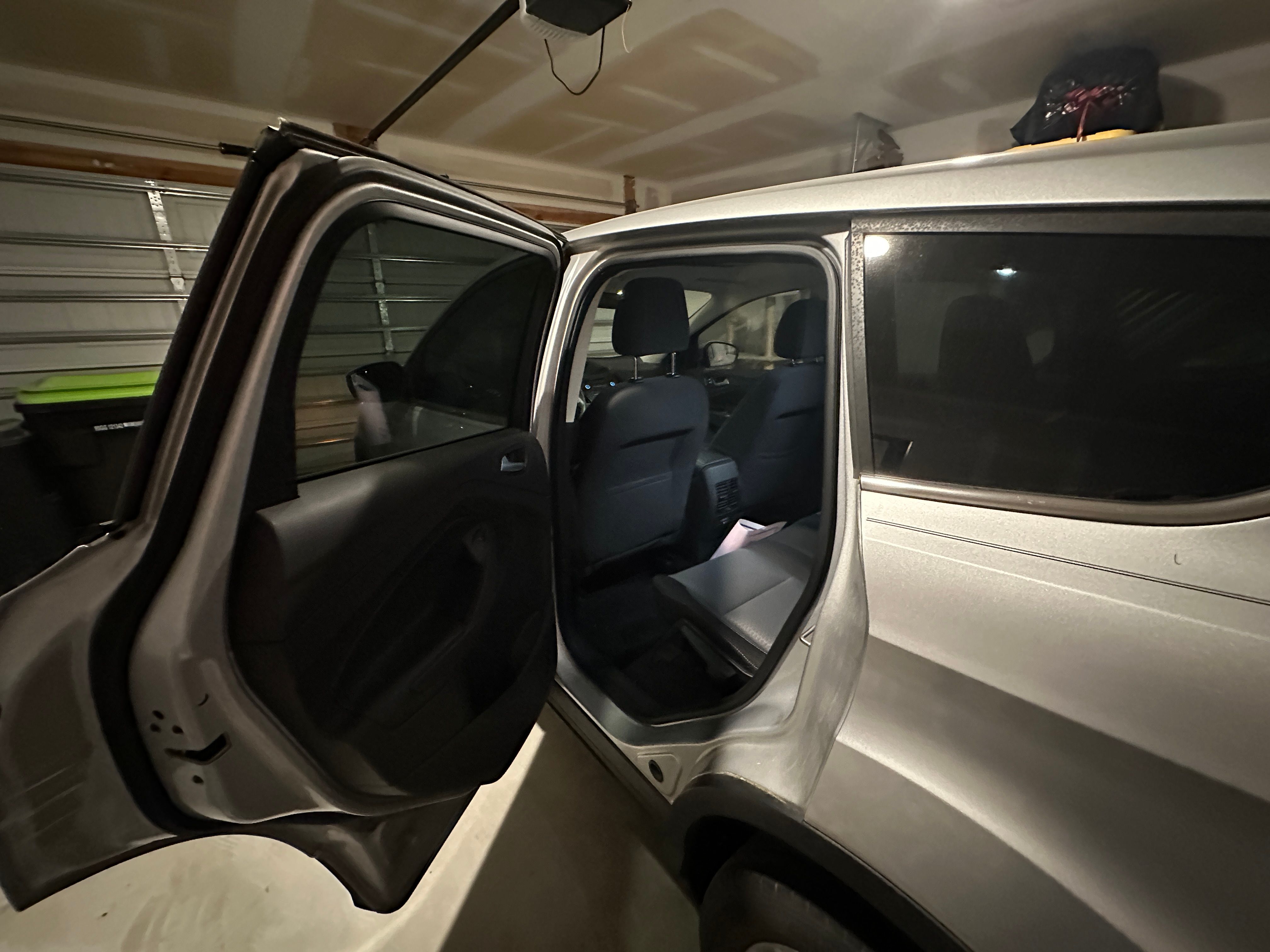 Used 2017 Ford Escape SE FWD image 6