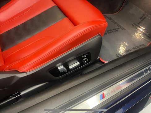 Used 2022 BMW M4 Coupe 2D w/ M Carbon Exterior Package image 9
