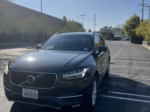 Used 2016 Volvo XC90 T6 Momentum w/ Momentum Plus Package image 5
