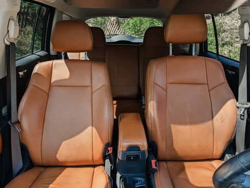 Used 2017 Jeep Compass High Altitude image 2