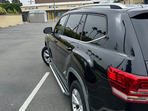 Used 2018 Volkswagen Atlas SE FWD image 10