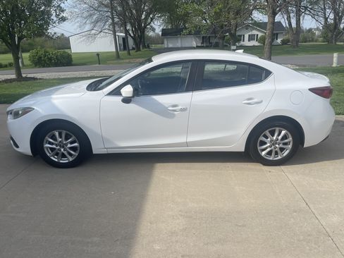 Used 2014 MAZDA MAZDA3 i Touring w/ Technology Package image 1