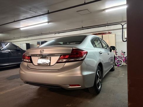 Used 2015 Honda Civic SE image 2