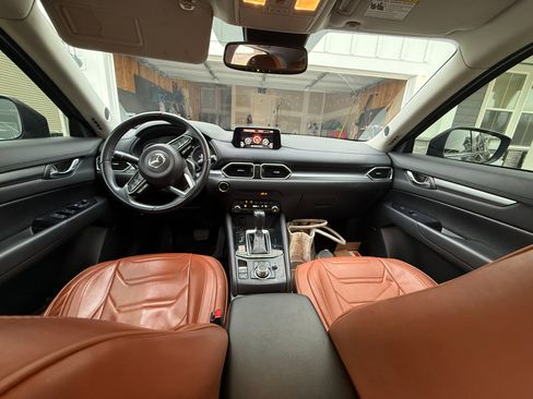 Used 2019 MAZDA CX-5 Touring image 8
