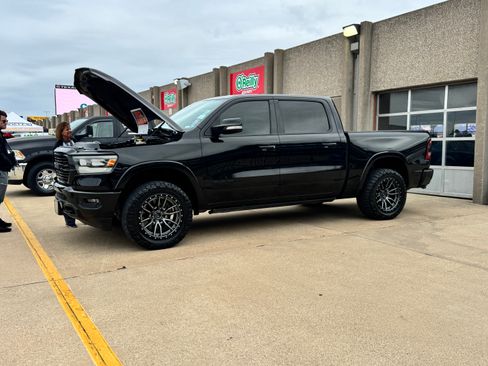 Used 2019 RAM 1500 Laramie image 1