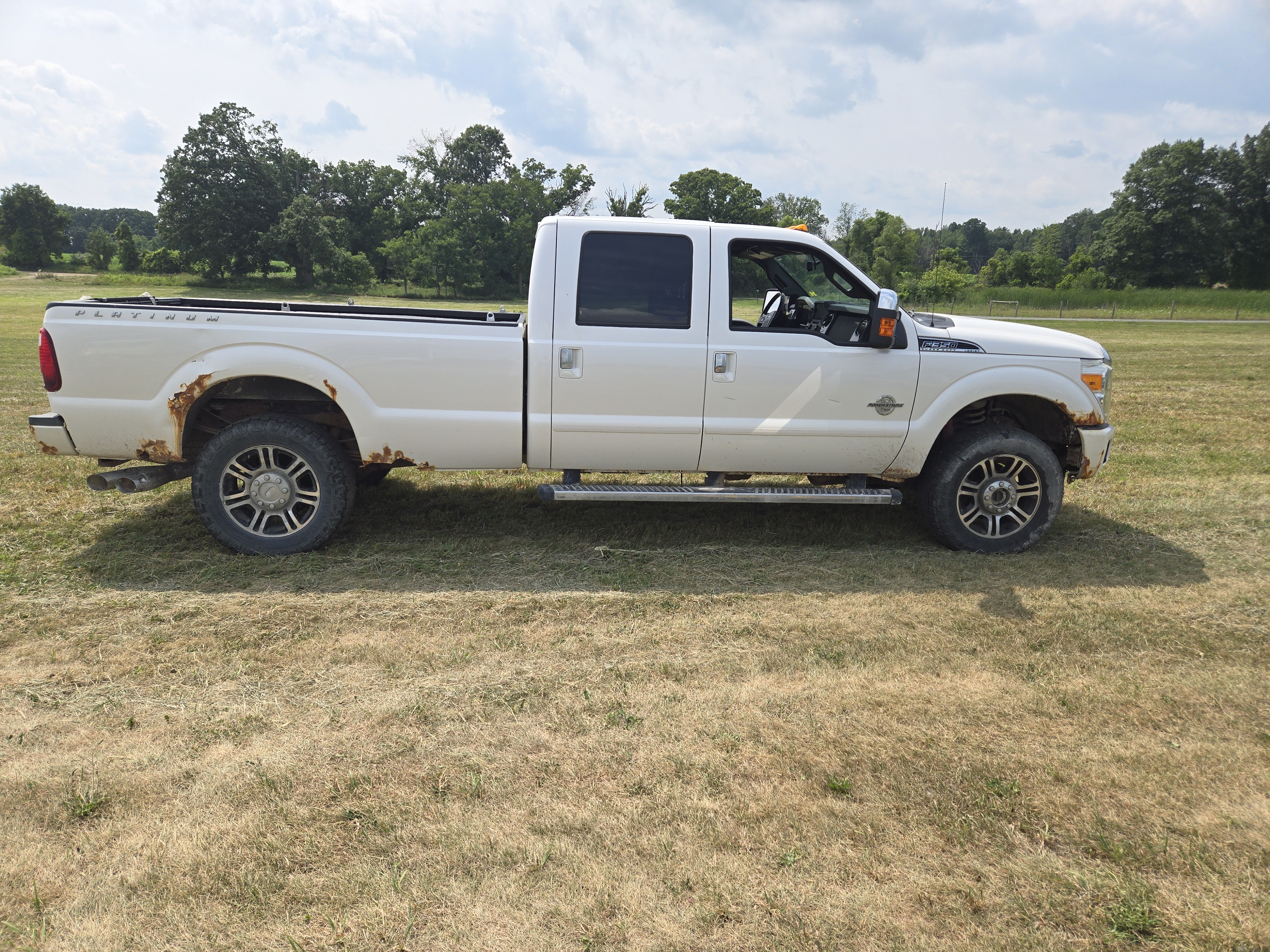 Used 2013 Ford F350 Platinum AWD/4WD image 10