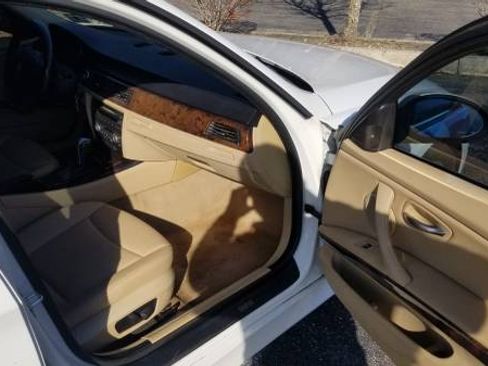 Used 2007 BMW 328i Sedan image 10