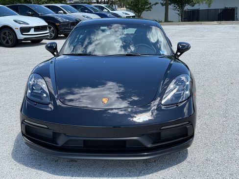 Used 2021 Porsche 718 Cayman GTS RWD image 2
