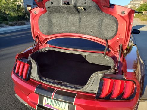 Used 2019 Ford Mustang Premium image 24