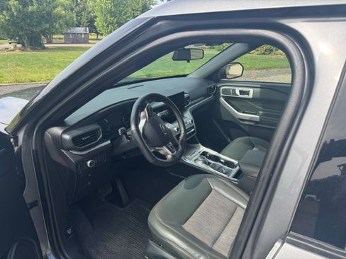 Used 2022 Ford Explorer Timberline AWD/4WD image 6