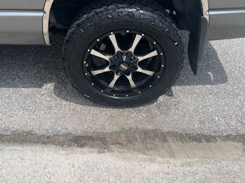 Used 2007 Dodge Ram 1500 Truck SLT image 8