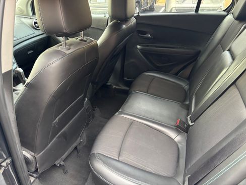 Used 2015 Chevrolet Trax LT w/ LT Plus Package image 9