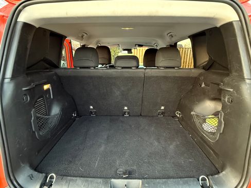 Used 2018 Jeep Renegade Sport w/ Power & Air Group image 13