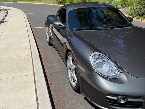 Used 2006 Porsche Cayman S RWD image 4