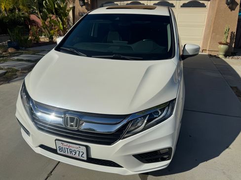 Used 2018 Honda Odyssey EX-L image 25