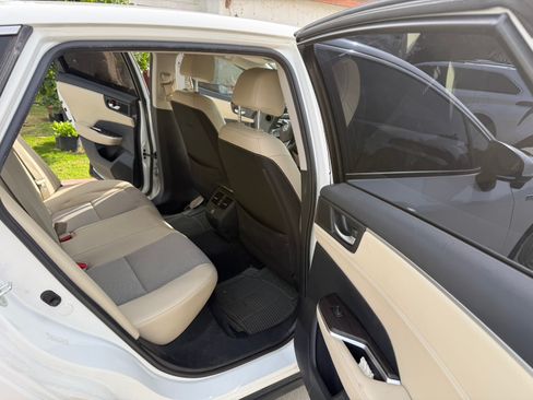 Used 2019 Honda Clarity Sedan 4D image 9