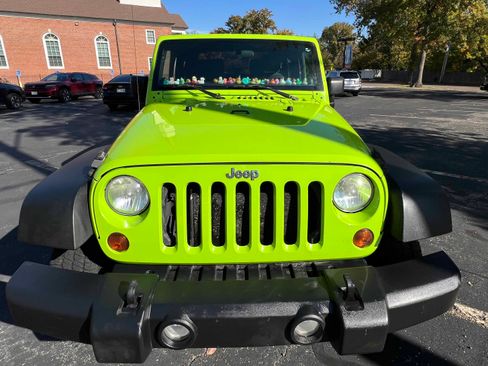 Used 2012 Jeep Wrangler Sport w/ Black Appearance Group image 8