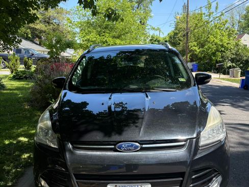 Used 2014 Ford Escape Titanium FWD image 5