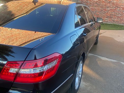 Used 2011 Mercedes-Benz E 350 Sedan image 8