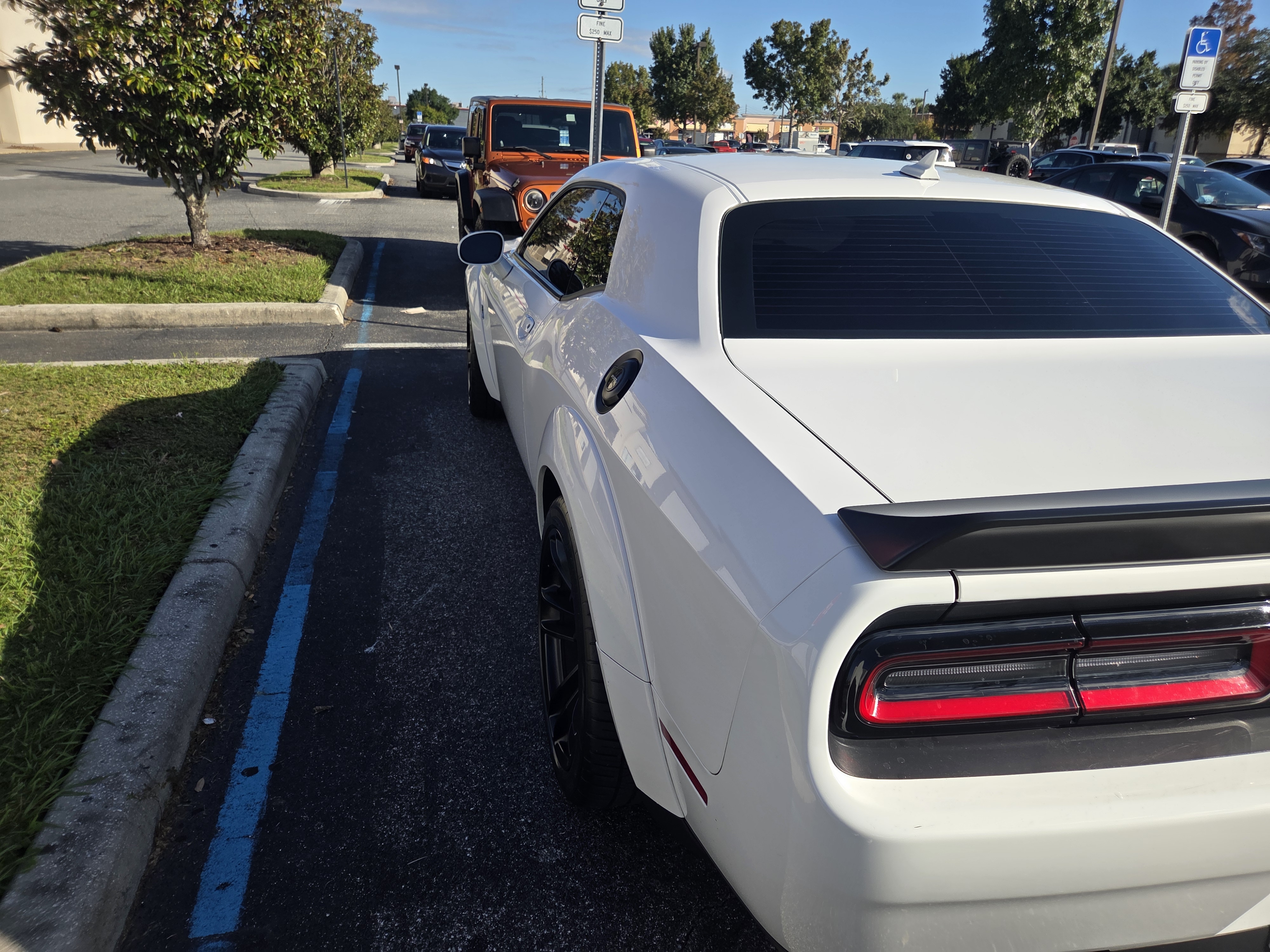 Used 2020 Dodge Challenger R/T Scat Pack RWD image 5