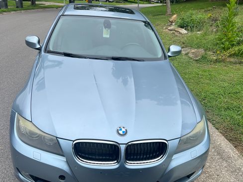 Used 2011 BMW 328i xDrive Sedan image 1