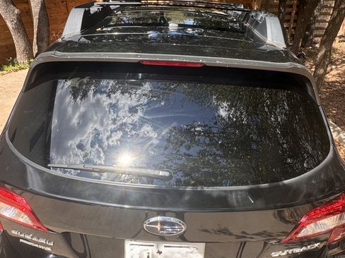 Used 2015 Subaru Outback 2.5i Limited image 8