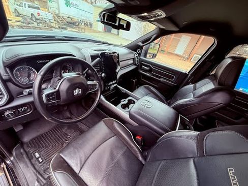 Used 2023 RAM 2500 Laramie image 14