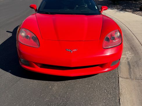 Used 2012 Chevrolet Corvette Coupe image 4