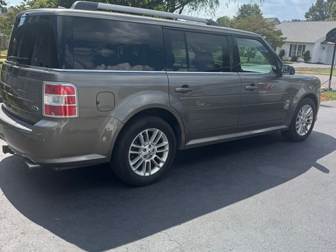 Used 2013 Ford Flex SEL FWD image 1