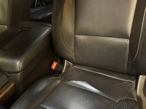 Used 2019 Chevrolet Tahoe LT image 20