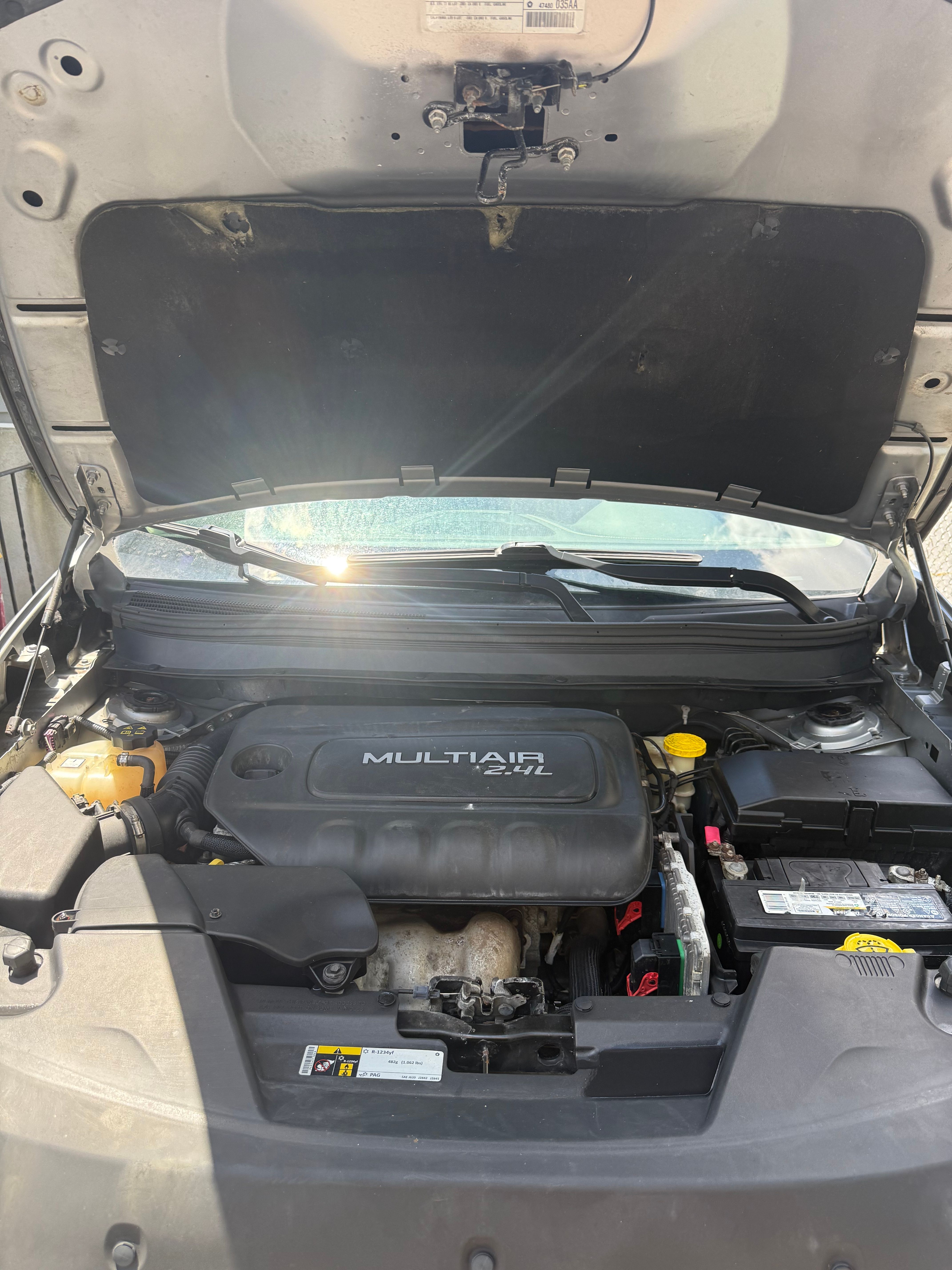 Used 2014 Jeep Cherokee Sport FWD image 6