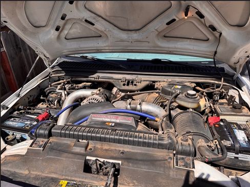 Used 2004 Ford F250 Lariat AWD/4WD image 10