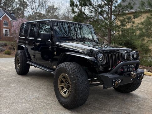 Used 2018 Jeep Wrangler Unlimited Sport image 8