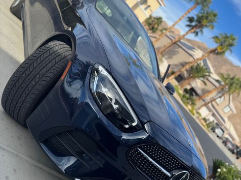 Used 2022 Mercedes-Benz E 350 Sedan image 2