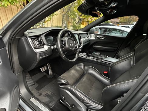 Used 2019 Volvo XC60 T8 R-Design w/ Advanced Package image 6