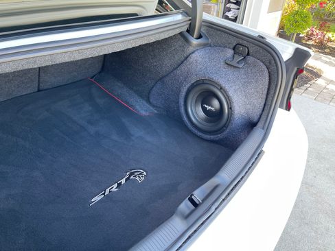 Used 2016 Dodge Charger SRT Hellcat w/ Harman/Kardon Audio Group image 11