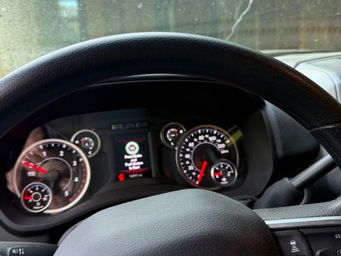 Used 2025 RAM 2500 Tradesman AWD/4WD image 4