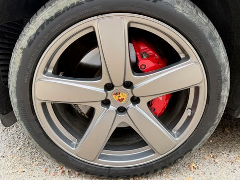 Used 2018 Porsche Macan GTS AWD/4WD image 22