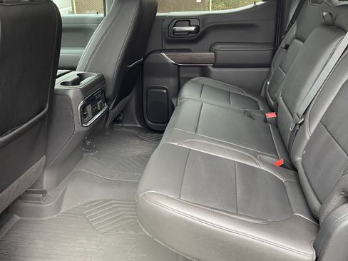 Used 2021 GMC Sierra 1500 SLT w/ SLT Premium Package image 13