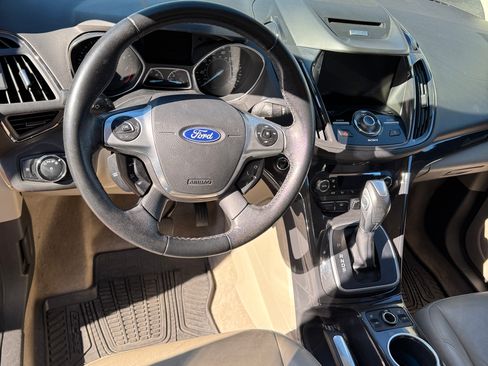 Used 2014 Ford Escape Titanium w/ Equipment Group 401A image 10