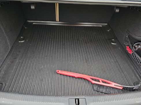 Used 2015 Audi A4 2.0T Premium Plus w/ Technology Package image 15