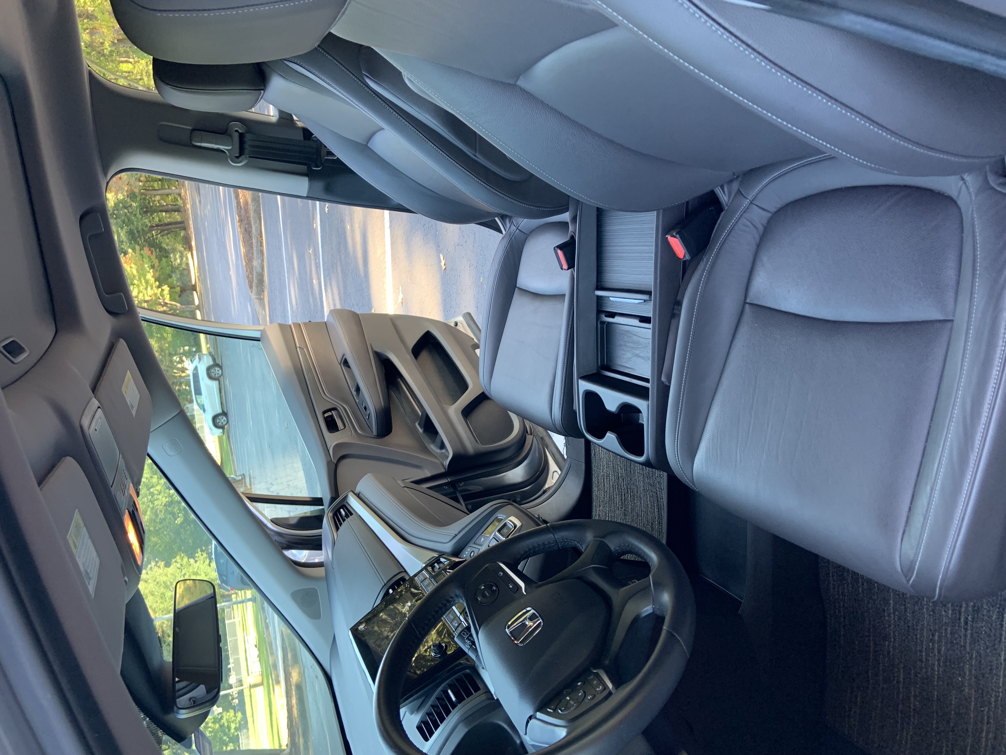 Used 2024 Honda Odyssey EX-L image 11