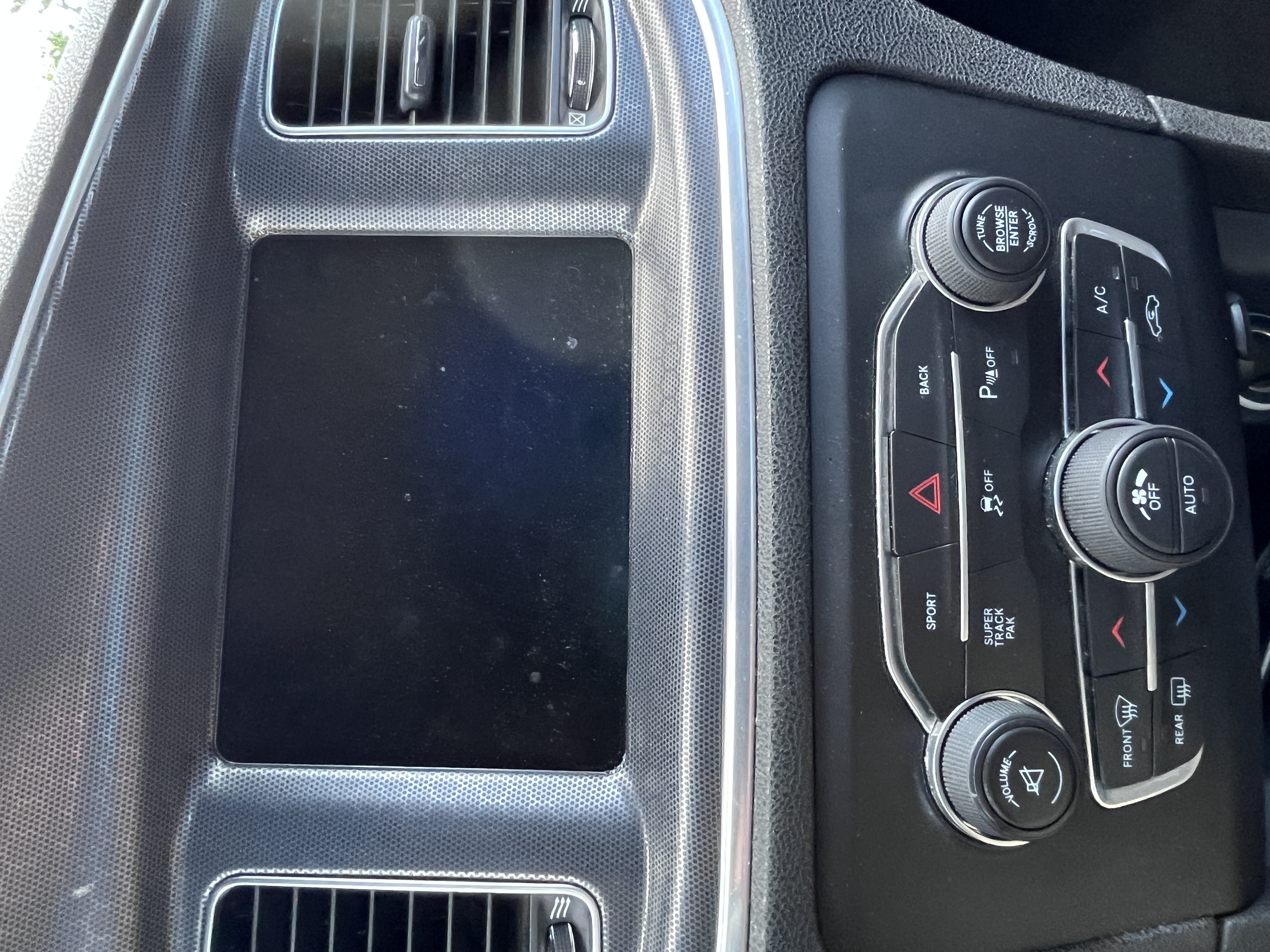 Used 2016 Dodge Charger R/T RWD image 13