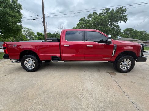 Used 2024 Ford F350 King Ranch w/ Chrome Package image 5