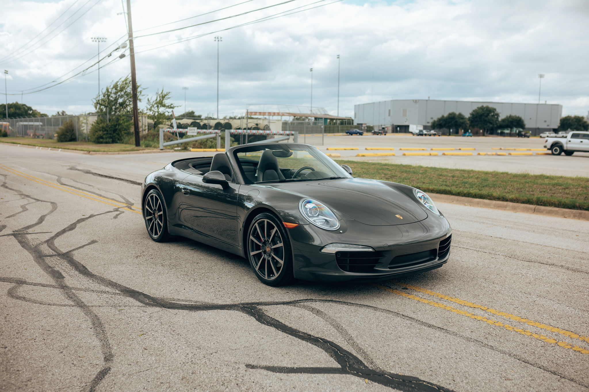 Used 2014 Porsche 911 Carrera S RWD image 4
