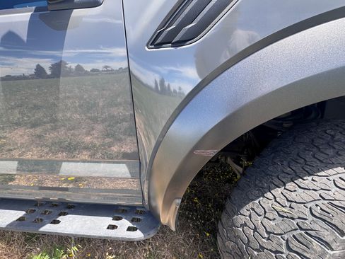 Used 2018 Ford F150 Raptor w/ Equipment Group 802A Luxury AWD/4WD image 12