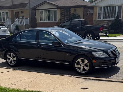 Used 2012 Mercedes-Benz S 550 image 6