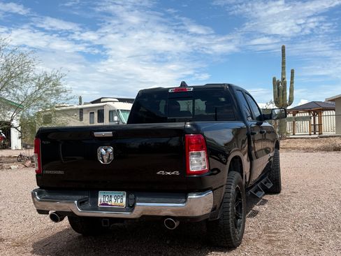 Used 2019 RAM 1500 Big Horn AWD/4WD image 4