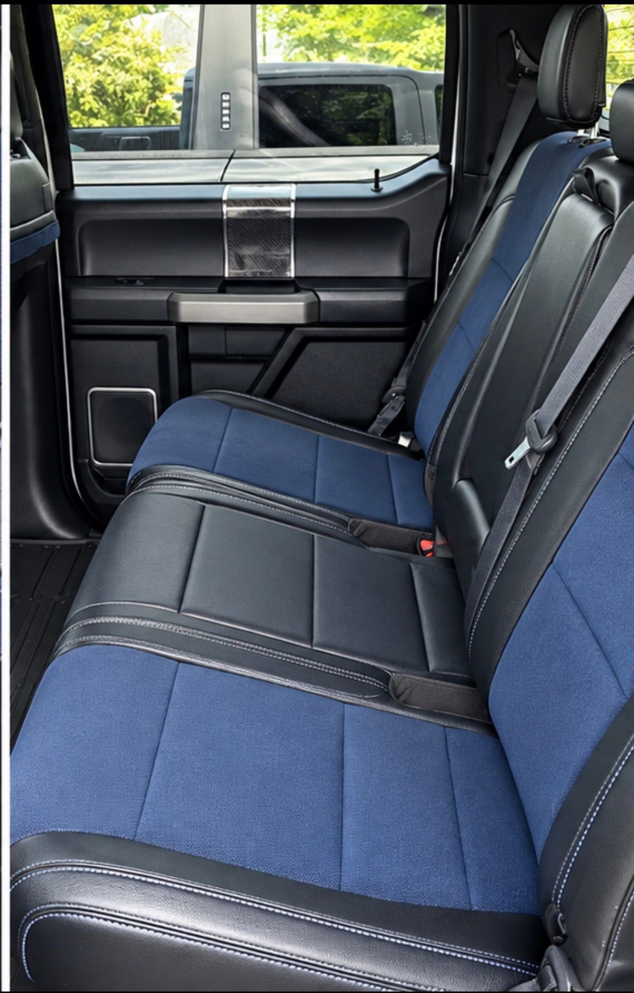 Used 2019 Ford F150 Raptor w/ Equipment Group 802A Luxury AWD/4WD image 8
