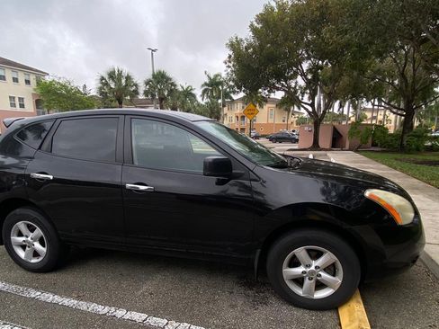 Used 2010 Nissan Rogue S w/ 360 Degree Value Pkg image 1